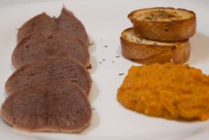 Read more about the article Beef Tounge With Mock Hunter Sauce