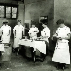 Artistic representation for Olympia History : Mary Haines Cooking School in 1913